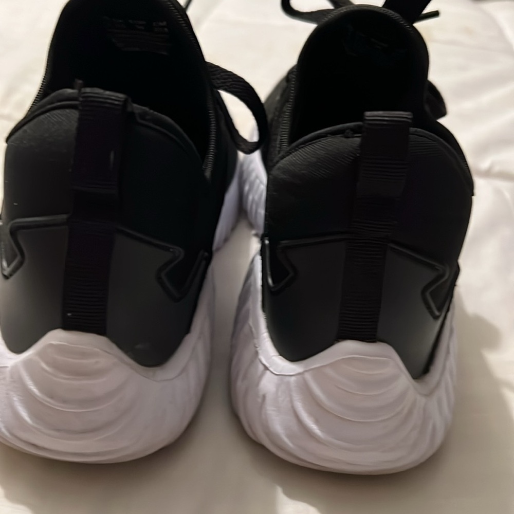 Reebok Sneaker - Picture 3 of 8